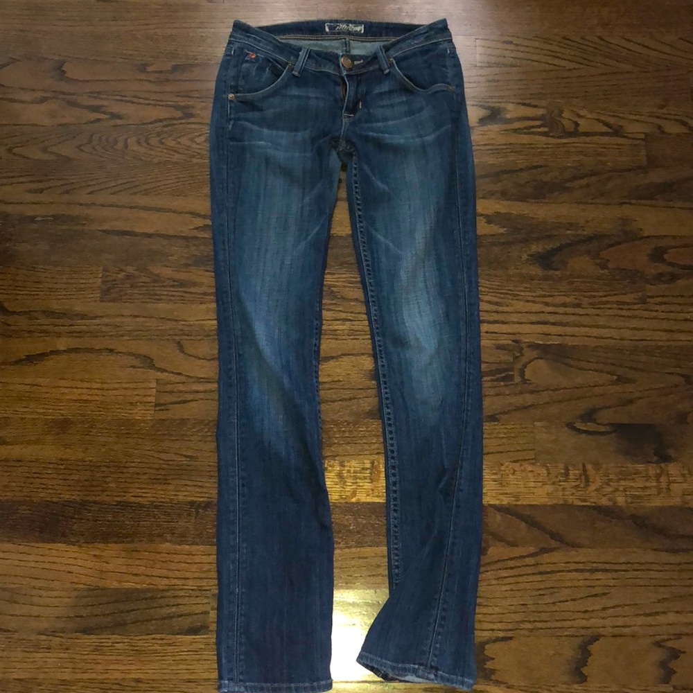 Hudson straight leg\slightly flare jeans